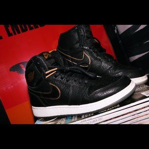 RARE! Air Jordan 1 Retro High OG "City Of Flight"